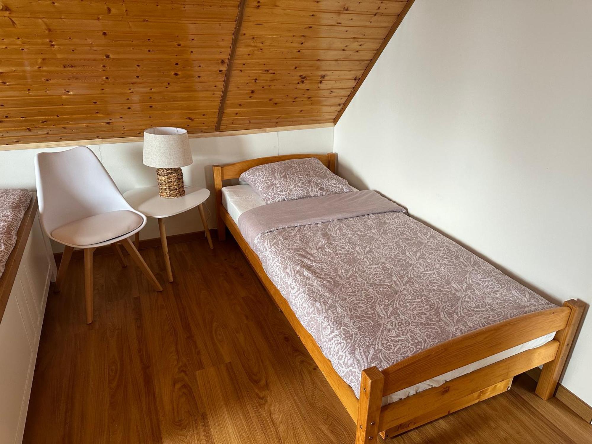Apartman Jako U Babicky Tisá Exteriör bild