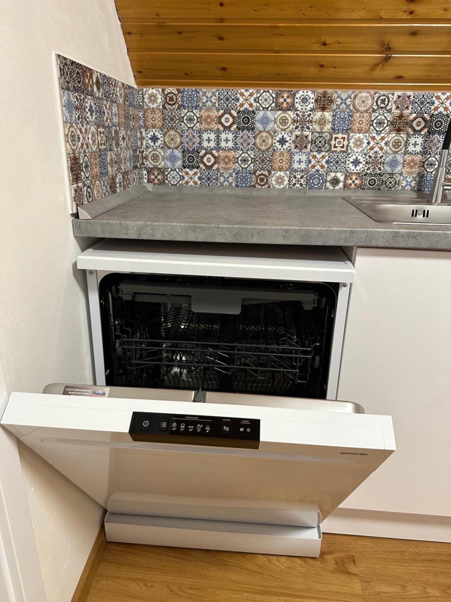 Apartman Jako U Babicky Tisá Exteriör bild